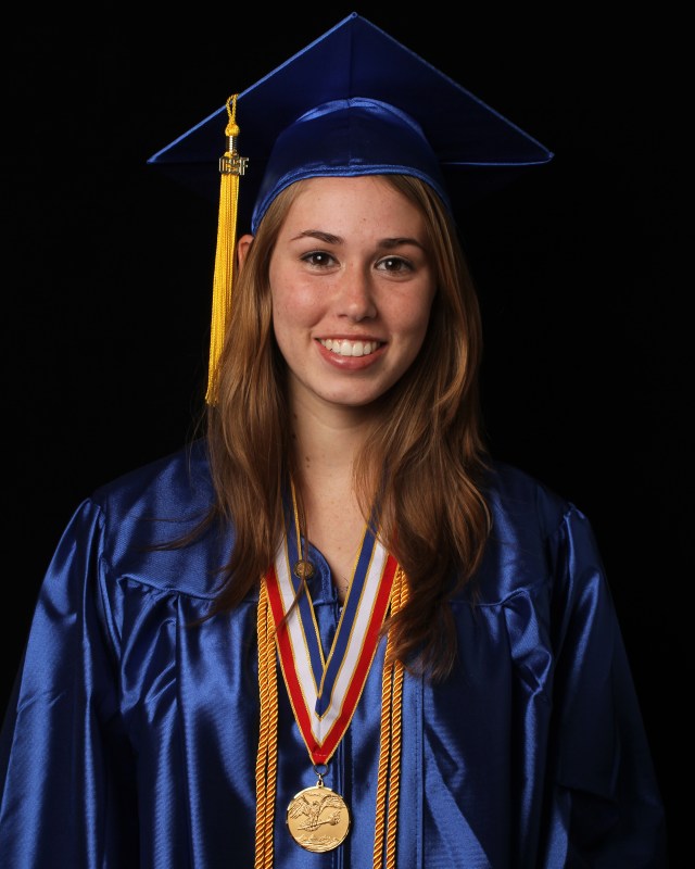 Tess cap & gown